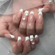 ミニモ限定　オフ込み　★フレンチ　ベース色あり　￥５,980