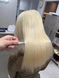 🌸カット+うる艶🫧水素トリートメント💛