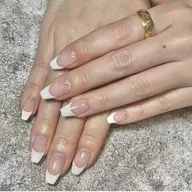 【ハンド】フレンチネイル オフ有り