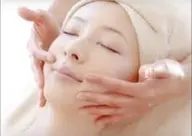 フェイシャルエステ（トラブル別パック付）