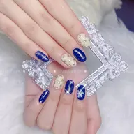 人気✨持ち込みアート4本やり放題(時間内でデザイン4本ok)