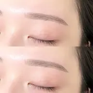 アイブロウスタイリング🤍