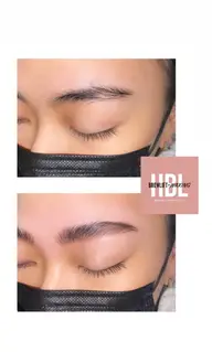 3回目リピーター様限定　ハリウッドブロウリフト【ワックス、眉メイク込】5800円