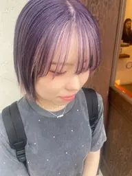 似合わせカット＋ケアフルブリーチデザインカラー🩷🤍ブロックカラー、ベースも明るいインナーカラー🆗