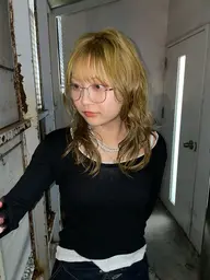 【平日限定50％OFF】ブリーチカラー＋トリートメント