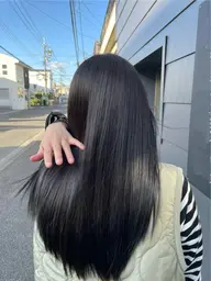 【就活や実習にも♪】落とせる黒染め+選べる髪質改善TR￥9800～白髪染め不使用