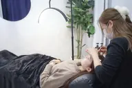 眉毛デザイン＋フェイシャルWAX脱毛（全顔）☆産毛や角質オフ◎12000→¥9800