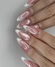 チップ長さ出しカラーフレンチネイル