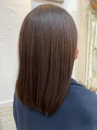 ダメージレス白髪染め🌱＋枝毛カット（白髪染でもお洒落に👌）毎月染める方でもせっかくなら周りから褒められる色合いに😊