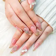 [初回ジェルオフ無料]デザインネイル💅¥8,000–>¥6,000.