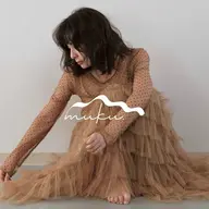 ヘアメイク撮影モデル