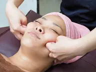 【5名様限定♪】顔痩せ小顔コルギ