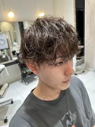 👑トレンド👑メンズカット+フェザーパーマ+トリートメント+スパ+眉毛カット+ヘアセット
