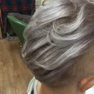 シルバーグラデーションヘアカラー+トリートメント