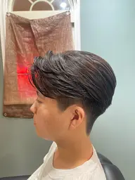 テストモデル (カット＋顔剃り＋眉毛カット＋シャンプー）