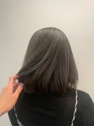 【土日祝・夜限定⭐️】グレイカバー対応ハイライト(白髪ぼかし)17:30〜
