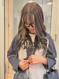 カット+ブリーチインナーカラー+カラー