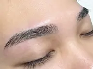 【初回】 眉毛ワックス［間引きあり］