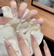 [チップ長さだし]マグネットフレンチorラメグラデーション➕パッツつけ放題