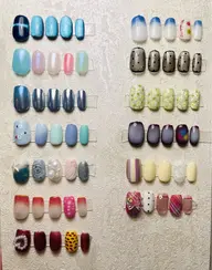 【ハンド】シンプル持ち込みデザイン120分￥5980ソフトジェルオフ➕￥1000、まず写真を見せてお願い致します。