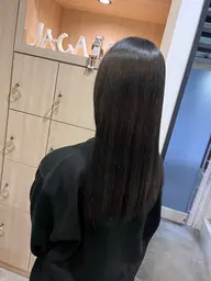 暗くしたいけど黒染めはしたくない人におすすめ！＋《カット✂️》＋《4step treatment》