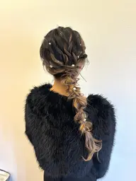 🚨5月限定価格 残りわずか‼️🚨今だけお得に可愛くなれるチャンス👀💕ヘアアレンジ＋前髪、顔周りカット付き✂️