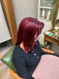 【U24限定ミニモ学割】【17時以降もOK】〈ダメージ最小限で理想の色にに✨〉ケアブリーチ➕オンカラー➕トリートメント