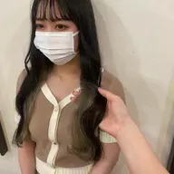 イヤリングカラー&全体カラー&カット&トリートメント🌻