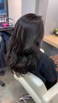 外国人風👩🏼💋アディクシーカラー💋💋💋(ロング料金なし)