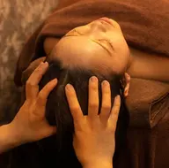 【環境変化の疲れに】ドライヘッドスパ６０分  スマホやPCによる目の疲れを解消◎ガチガチな頭皮､首､肩周りの血行を促進！