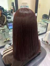 【土日限定🫧】艶カラー🍒＋アミノシルクトリートメント🫧暖色系人気です！寒色系も🙆‍♀️