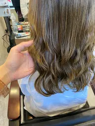 🟠ハイライト（ケアブリーチ）➕カラー➕カット➕ケラチントリートメント🟠