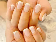 【オフあり】フレンチネイル￥7700