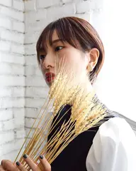 カット & 撮影モデル　必ず先に写真を送って下さい。ない場合お断りします。