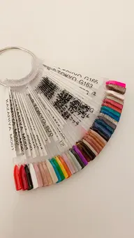 ✨✨ハンドネイル＆フットネイル✨✨💕💕両方艶々なお爪にしませんか？ずっと見ていたくなる艶々ネイルを是非どうぞ🥰