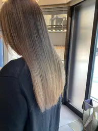 🌈ご新規様限定🌈 🪐カット+バレイヤージュ+うる艶髪質改善トリートメント🪐