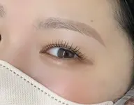 🐳アイブロウスタイリング(間引き込)＆まつげパーマ(変更可)🐳【眉wax&まつパ】