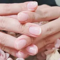 クリアハンドネイル