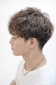 🉐今だけ半額⁉️メンズカット＋カラー🎨（白髪染めも可)