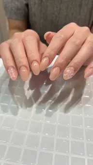 アート2本コース🐩🤍お好きなアート2本可能です✴︎残りの8本はワンカラーとなってます※オフ無しの方