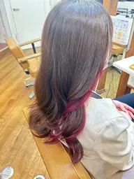 🩵すぐ予約より🩵インナーカラー➕トリートメント🩵
