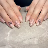 クロムハーツネイル🫶🏻初回フリーデザイン❤︎(持ち込み画像ok🎀)