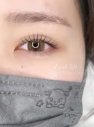 リピーター様🕯️似合わせまつ毛パーマorパリジェンヌラッシュリフト➕束感コーティング仕上げ୨୧