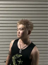 ハイトーンスパイキーショート【ブリーチあり】