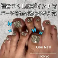 ゴテゴテキラキラ系のフットネイル🦶🏽なら、絶対的に可愛く出来ます🪽❤️🔥🔥(オフなし)