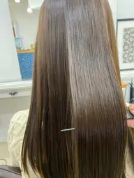 リルウ人気メニュー⭐️カット＋つやつやイルミナカラー✨トリートメントはプラス2000円