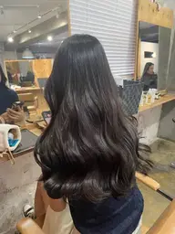 📣就活応援📣黒染めなしで自然な暗髪に導く✨暗髪カラー＋頭の血行促進スパ❤︎