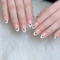 【奥行き大人】フレンチネイル(ベースあり)+オフ代600円