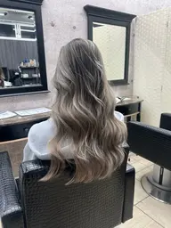 バレイヤージュ＋トリートメント