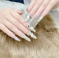 チップ長さだしキラキラパーツつけ放題ネイル💅【ベースはワンカラー／ラメグラデーション／マグネット限定】